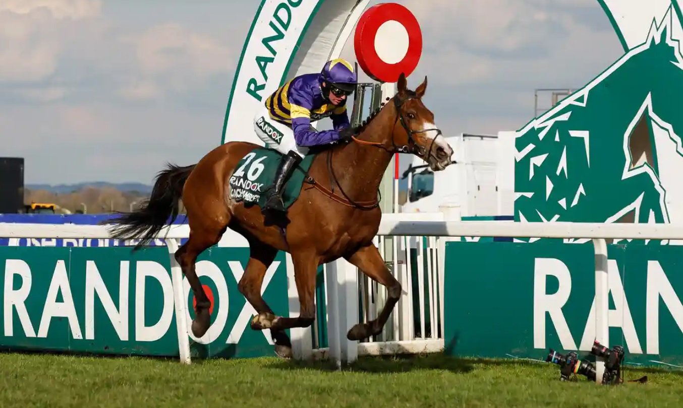 CORACH RAMBLER se impone en el Grand National - Hipismo.Net