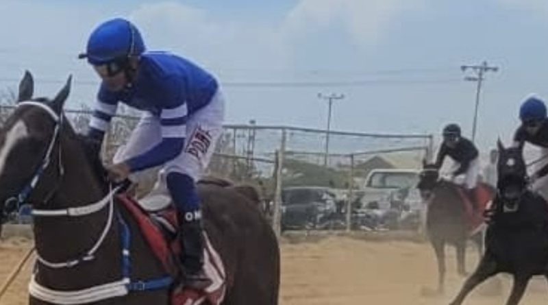 EXTRAORDINARY ganó el Clásico Día del Ejército