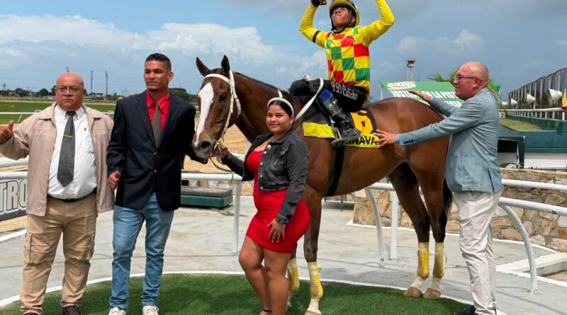 KING BULBS vino de atrás para ganar la Copa Tintoreto
