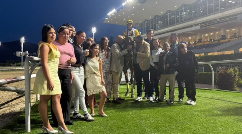 CARBONERO debuta con victoria en el Clásico Día del Veterinario