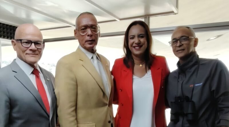 Regresa la “Emoción Hípica” a la radio en Venezuela Regresa la “Emoción Hípica” a la radio en Venezuela