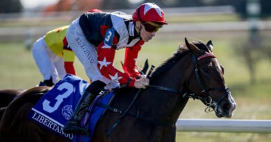 LIBERTANGO se impone en la Breeders’ Cup Juvenile Turf Sprint