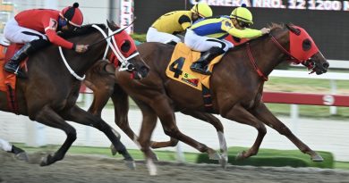 EL RELAMPAGO reaparece ganando de punta a punta el Clásico Nuestra Señora de la Chiquinquirá (Machos)