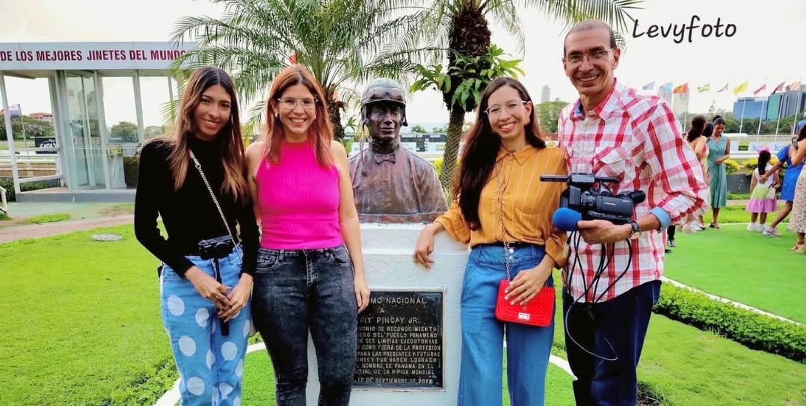 “Hípica al Instante” celebra 17 años de historia y evolución en la hípica panameña