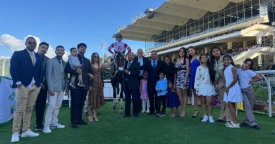 STAR OF GOD gana un accidentado Clásico Comparación