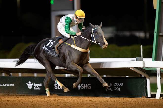 MHALLY gana su lugar en la Saudi Cup